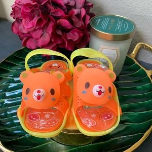 Kid Girls/Boys Teddy bear sandals 
SIZE 5-11